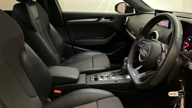 Audi A3 35 TFSI Black Edition 5dr S Tronic Petrol Hatchback